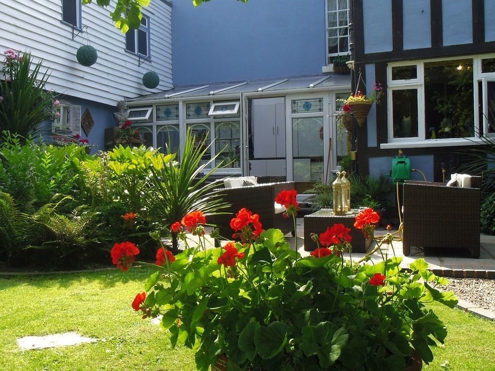 Holly House Bed And Breakfast And Apartments Hereford Eksteriør bilde