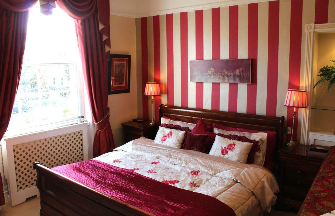 Holly House Bed And Breakfast And Apartments Hereford Eksteriør bilde