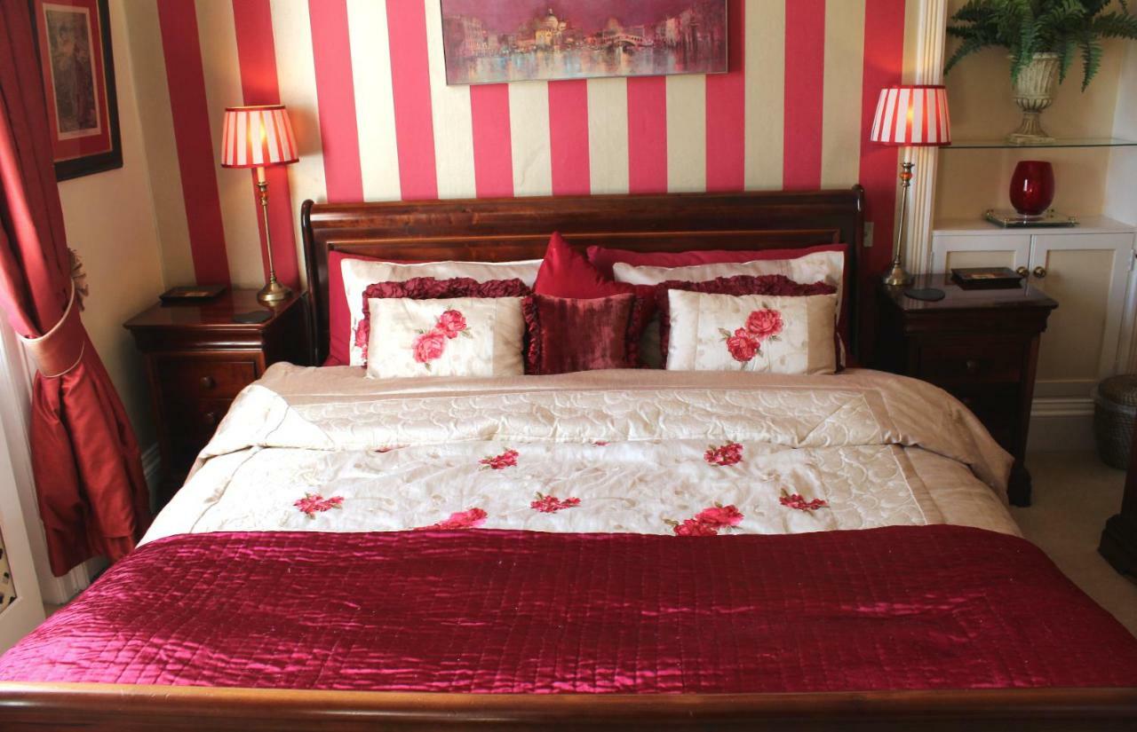 Holly House Bed And Breakfast And Apartments Hereford Eksteriør bilde