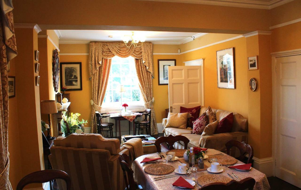 Holly House Bed And Breakfast And Apartments Hereford Eksteriør bilde